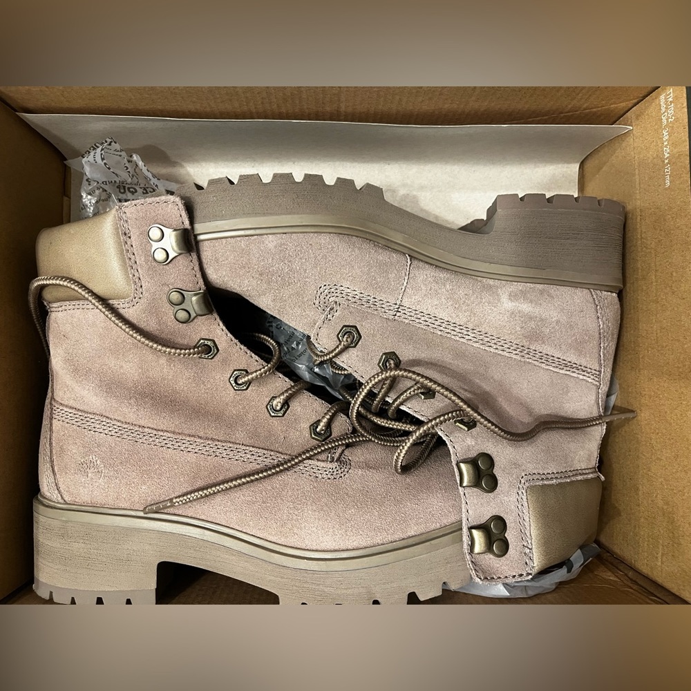 Timberland boots lace up